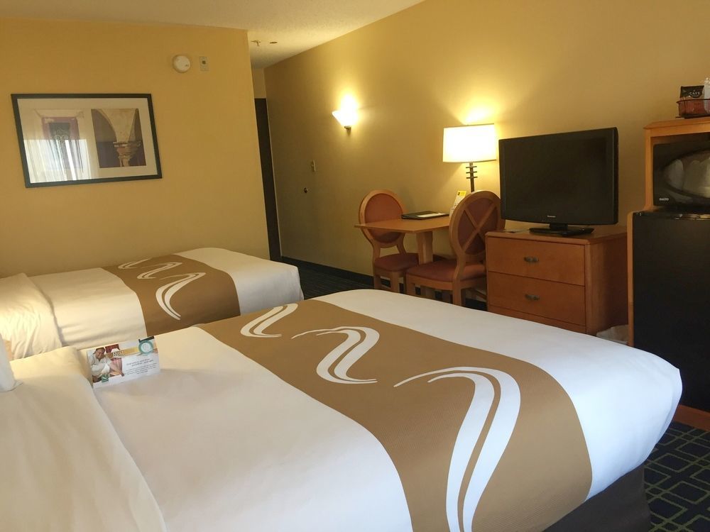 Quality Inn Placentia Anaheim Fullerton Kültér fotó